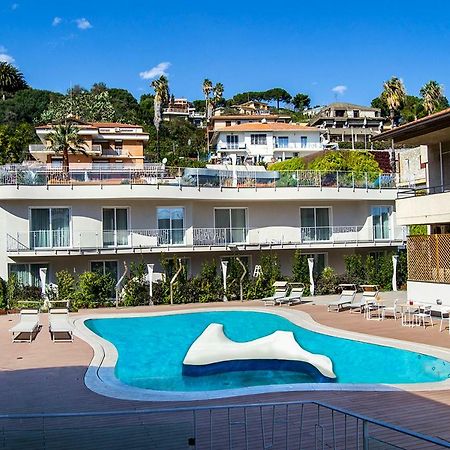 Ciclope Resort Aci Trezza Exterior photo