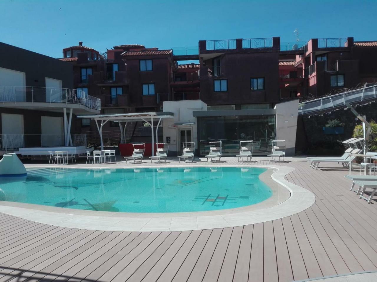 Ciclope Resort Aci Trezza Exterior photo